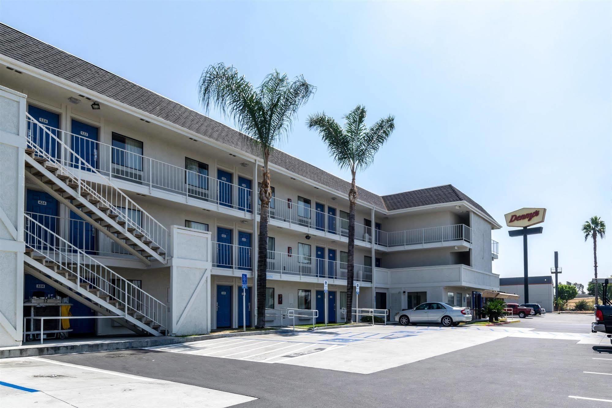 Motel 6-Anaheim, Ca - Fullerton East Extérieur photo